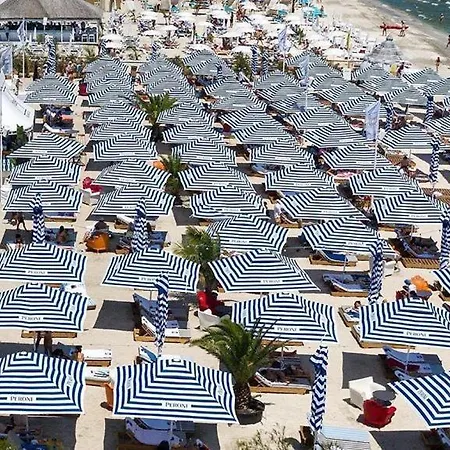 Summer Paradise Sea View - Summerland Mamaia